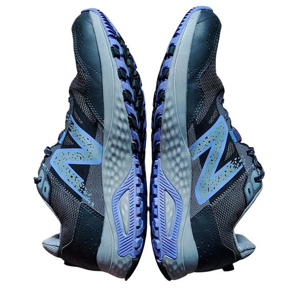 New Balance 410v8 Unisex Trail Running Shoe Shadow Gray Electric Indigo 9.5M 11W - Picture 4 of 9